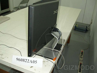 Illustration for article titled Dell XPS One A2010 Leaked by the FCC, Reveals Optional TV Tuner and AV Input